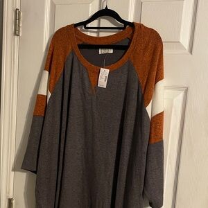 Women's Gray and Orange Top